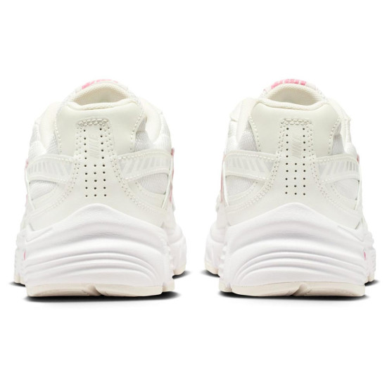 Nike Initiator